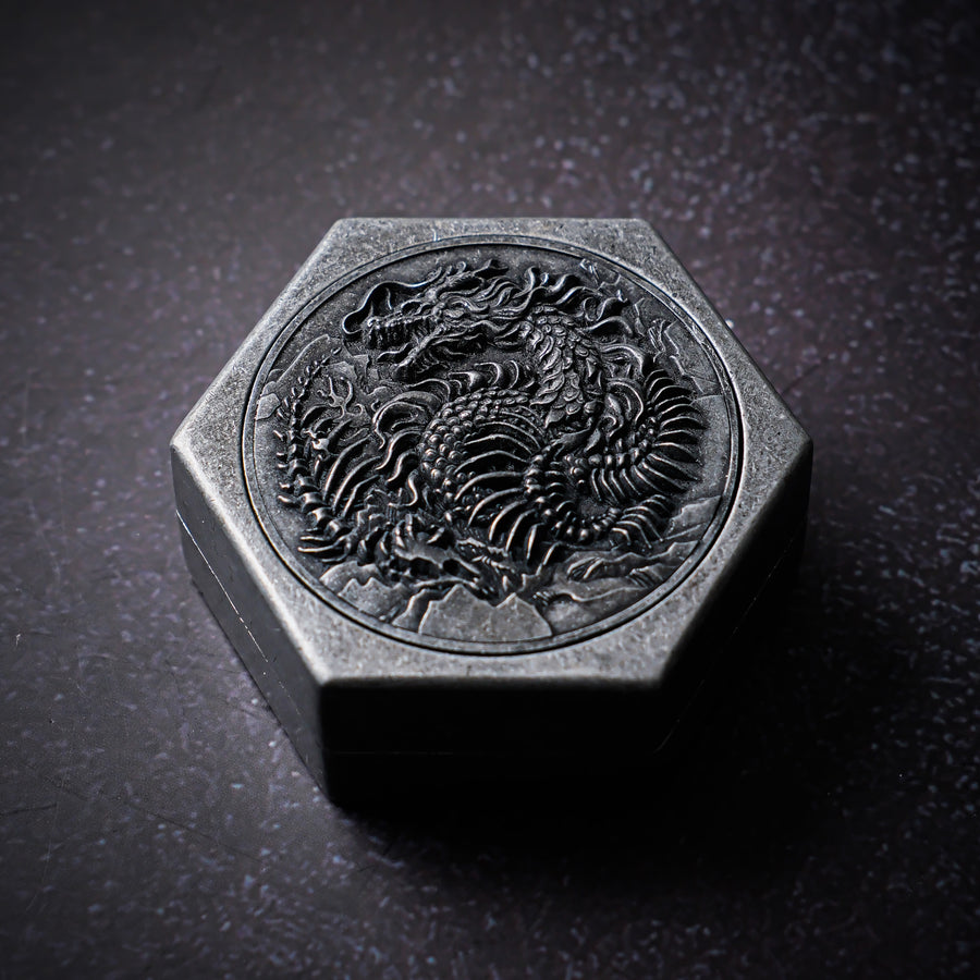 Undead Wurm's Nest - Metal Dice Box